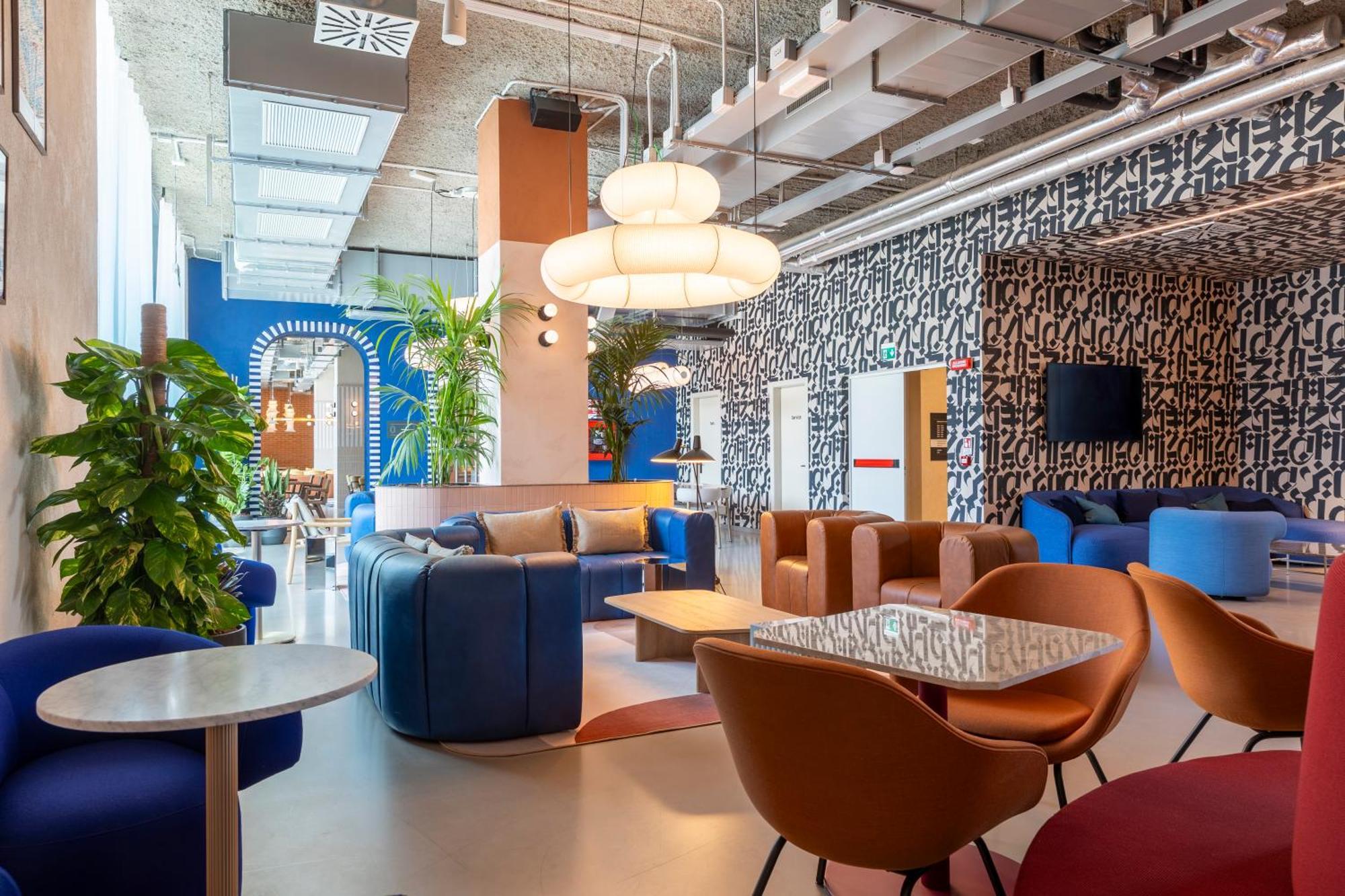 Отель The Social Hub Рим Экстерьер фото