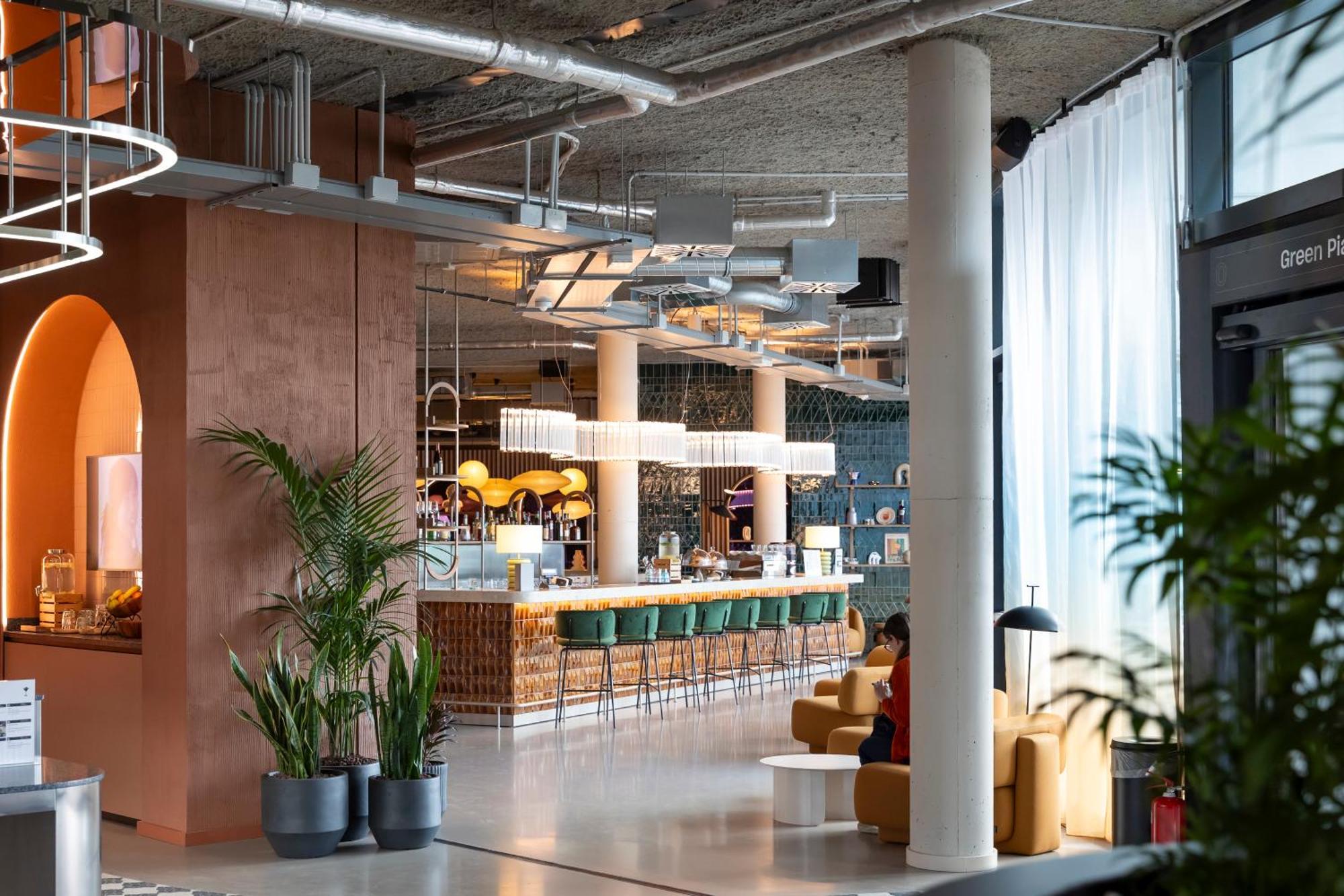 Отель The Social Hub Рим Экстерьер фото