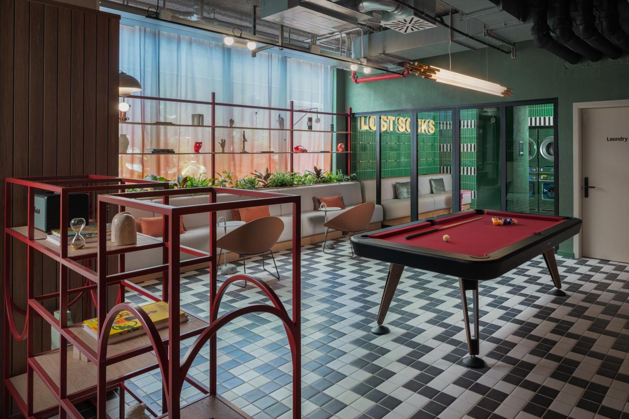 Отель The Social Hub Рим Экстерьер фото